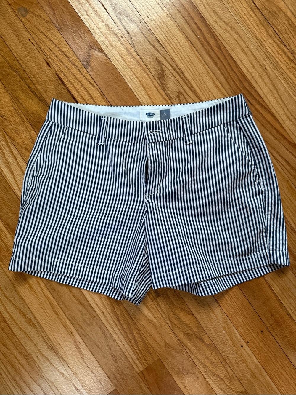 Old Navy Seersucker Navy and White Striped Bermuda Shorts